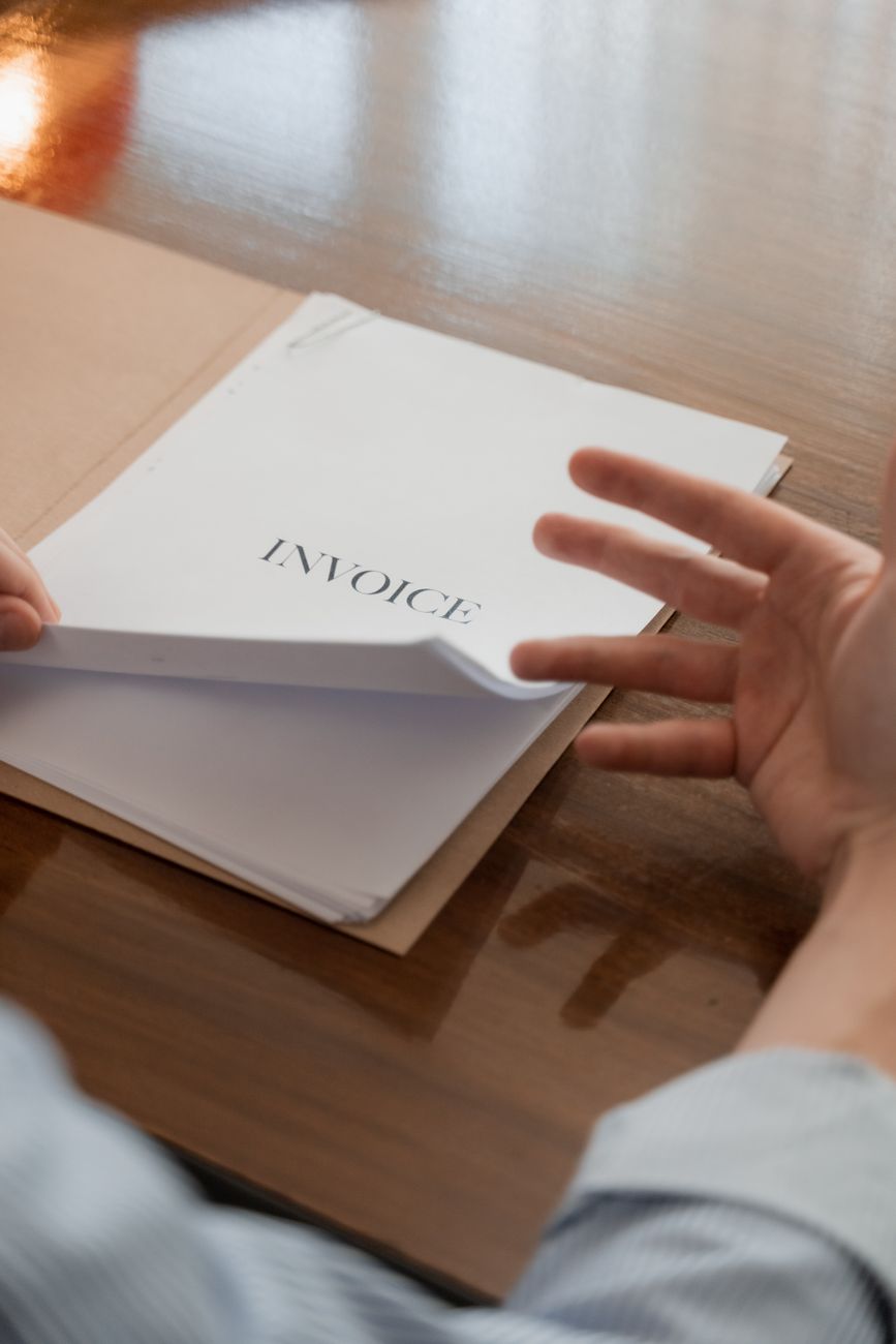 Business documents review workspace